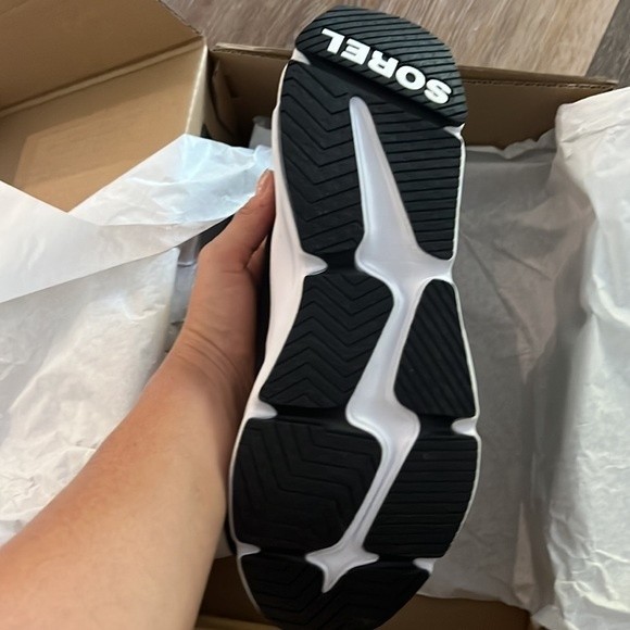 Sorel Black and White Women's Sneakers - Picture 7 of 7